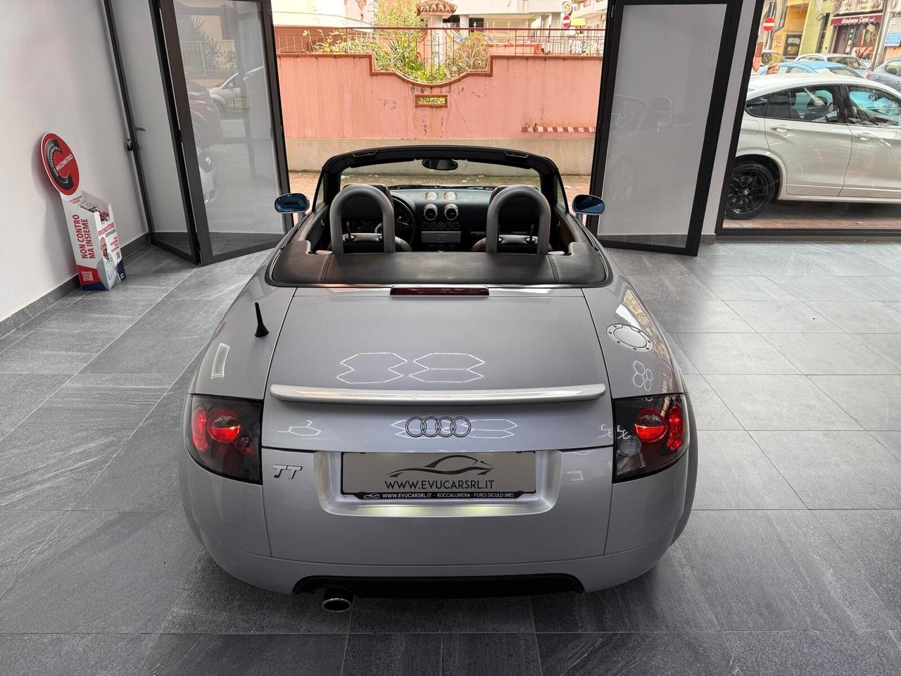 Audi TT Roadster 1.8 T 20V 179 CV cat