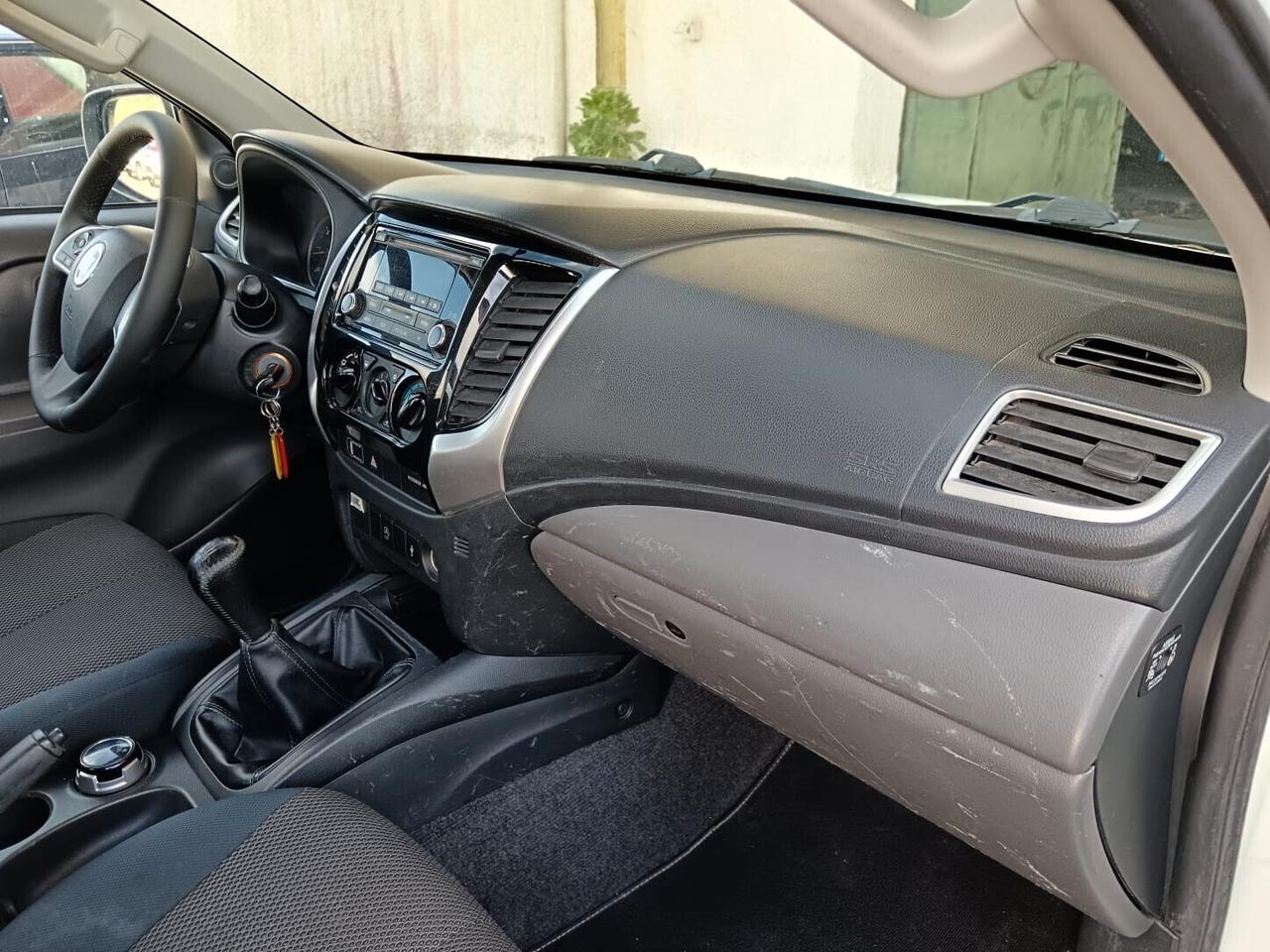 Fullback 2.4 150CV Cabina Estesa SX PREZZO Più IVA