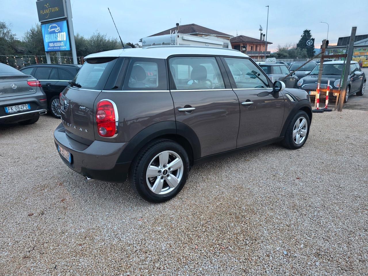 Mini Cooper Countryman 1.6 One D Business XL
