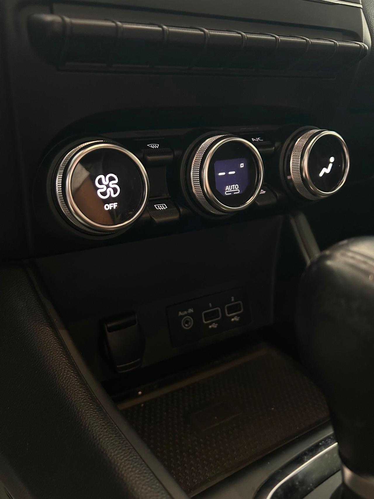 Renault Captur Blue dCi 115 CV EDC Zen