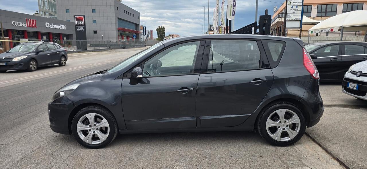 Renault Scenic Scénic 1.5 dCi 110CV Luxe