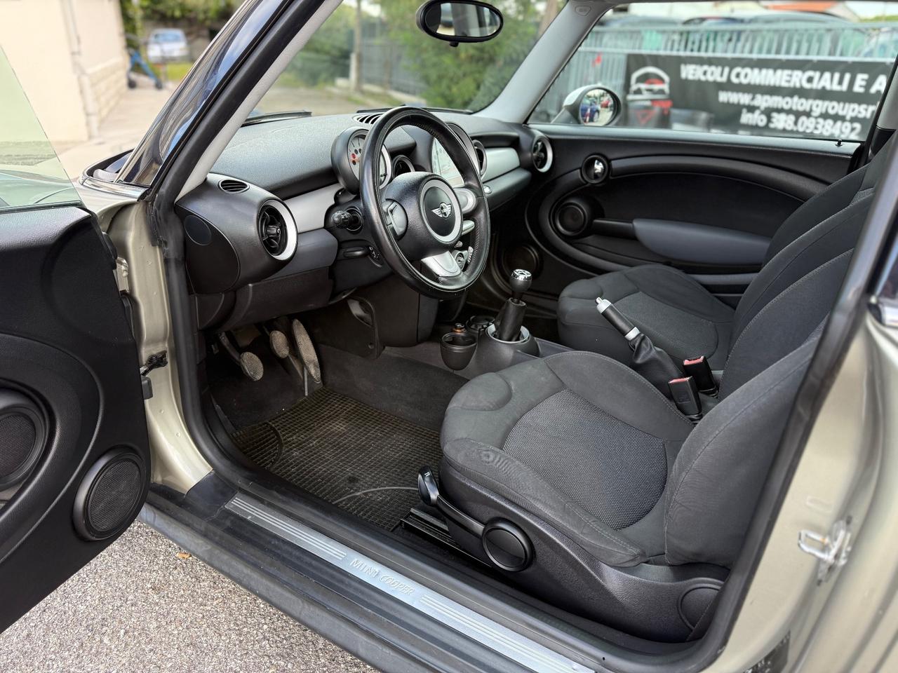 Mini 1.6 16V Cooper D NEOPATENTATI