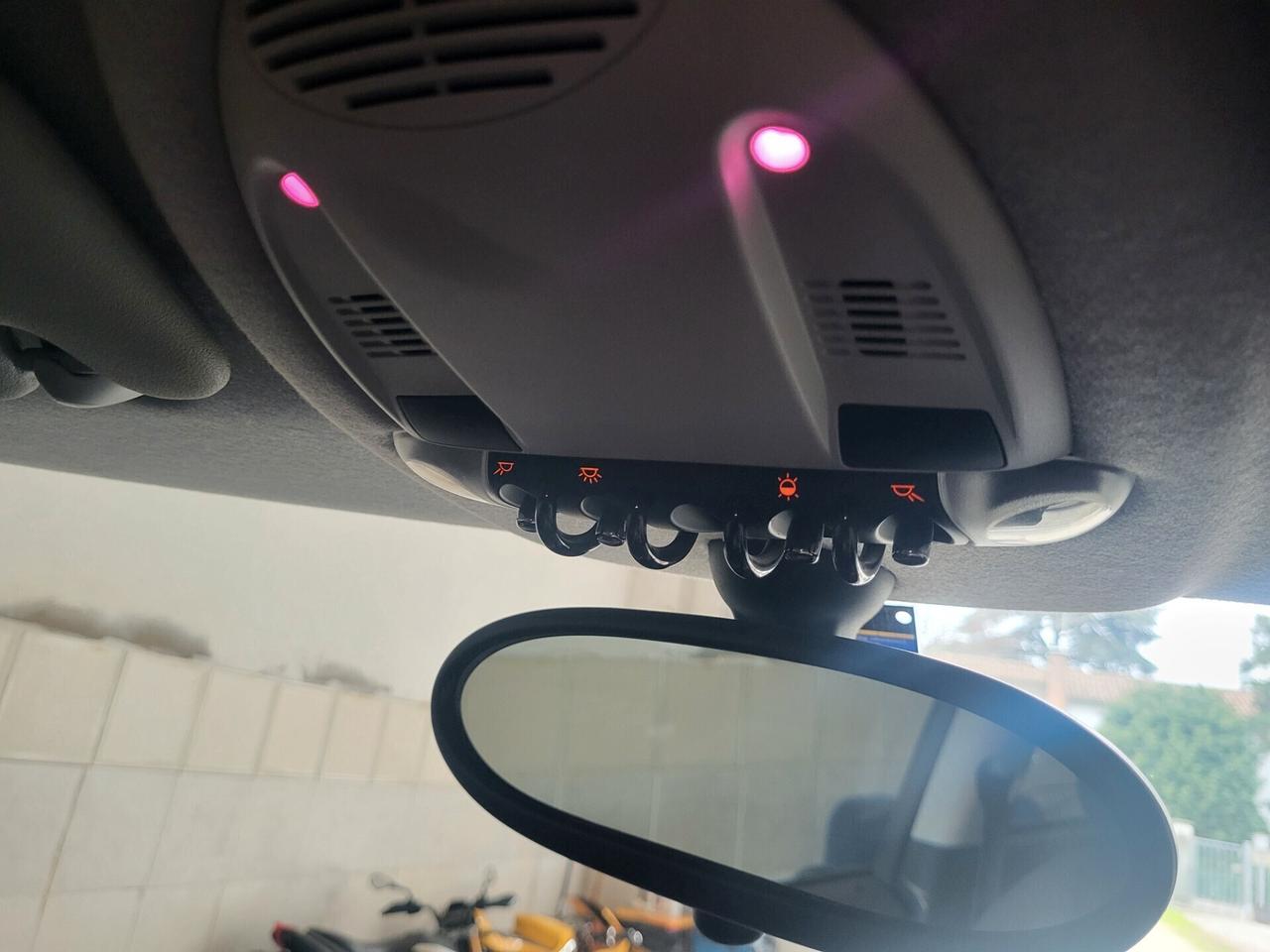 Mini 1.4 16V One Pepper