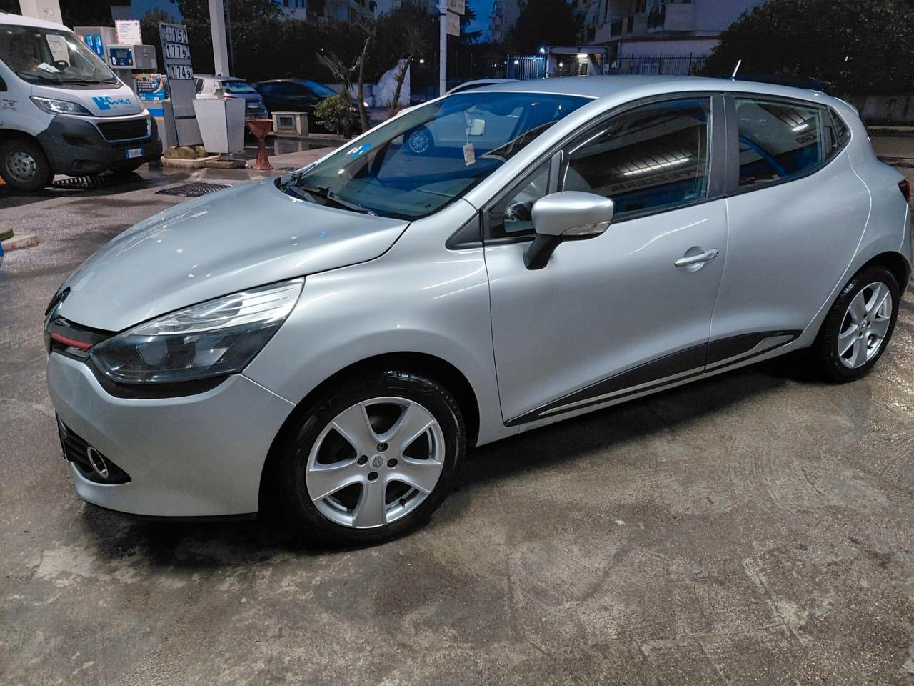 Renault Clio 1.5 dCi 8V 75CV 5 porte Live