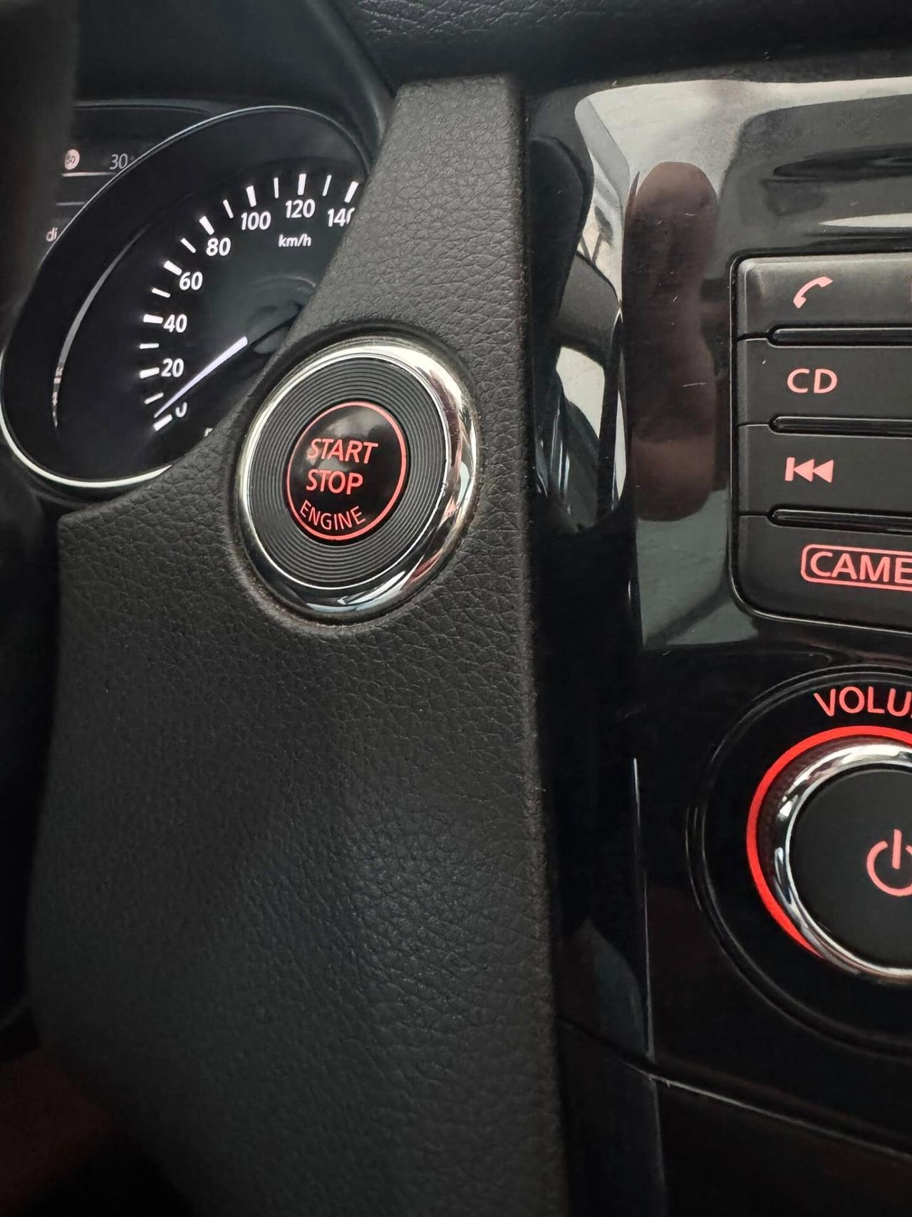 NISSAN QASHQAI N-CONNECTA 360^ + TETTO