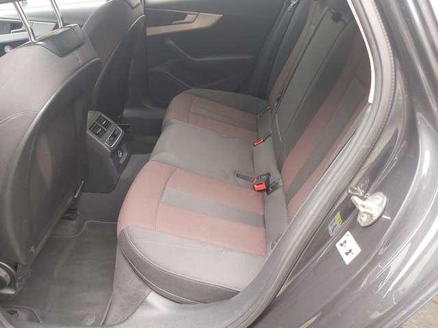Audi A4 Avant 35 2.0 tdi 150cv s-tronic