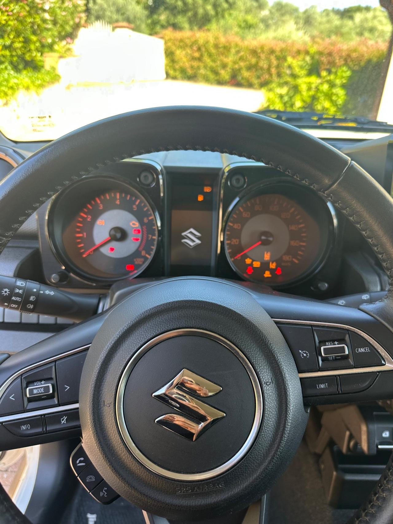 Suzuki Jimny 1.5 4AT Top