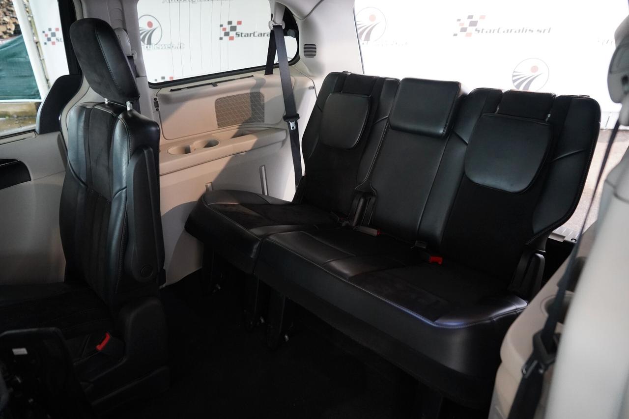 Lancia Voyager 2.8 Turbodiesel Platinum 177 CV