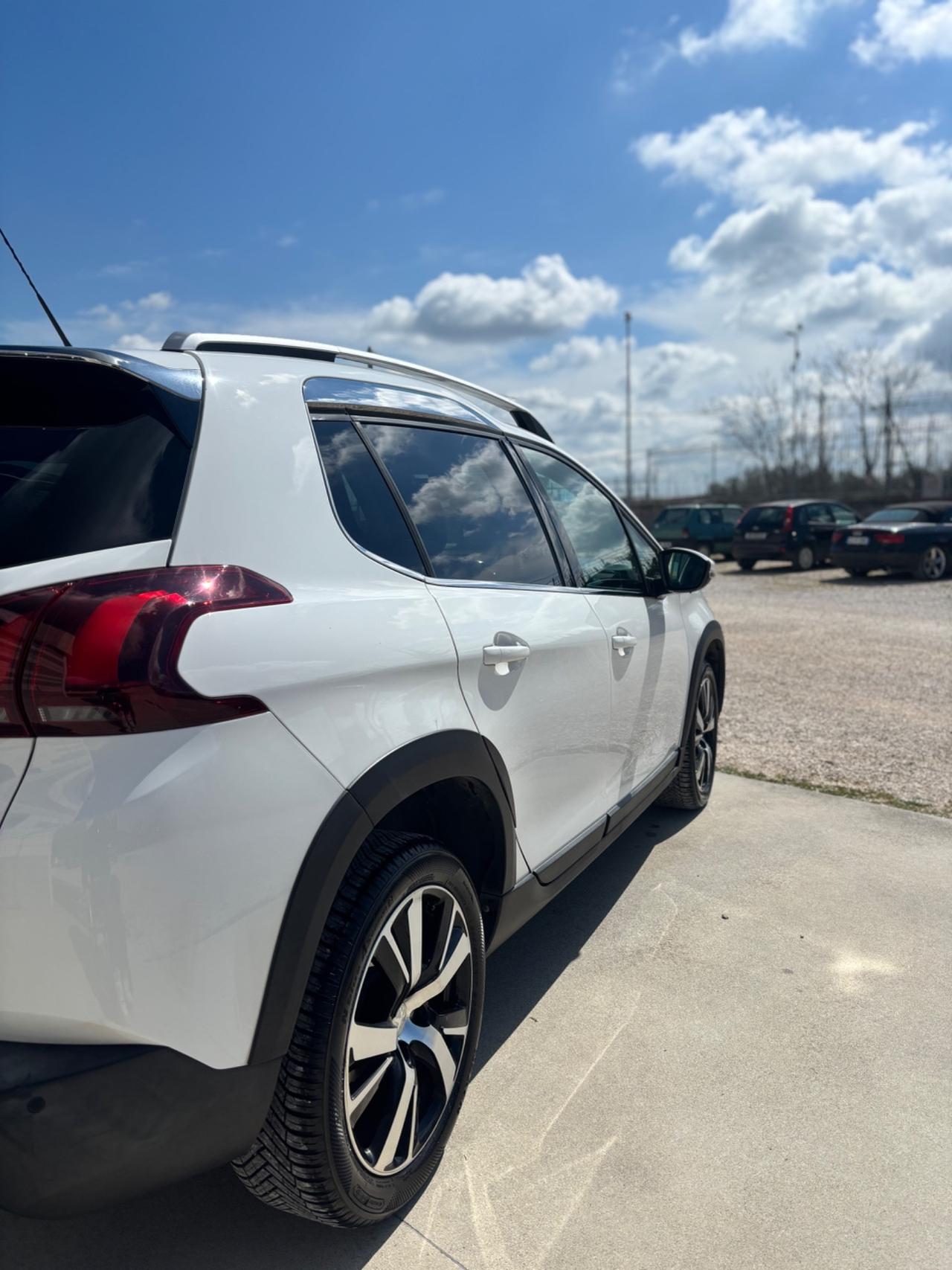 Peugeot 2008 BlueHDi 100 S&S Active