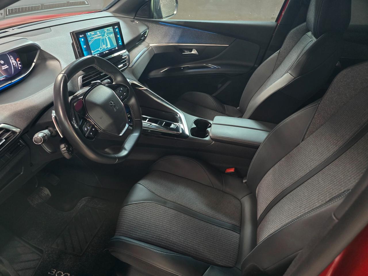 Peugeot 3008 EAT8 Allure Pack SENZA VINCOLI FINANZIARI