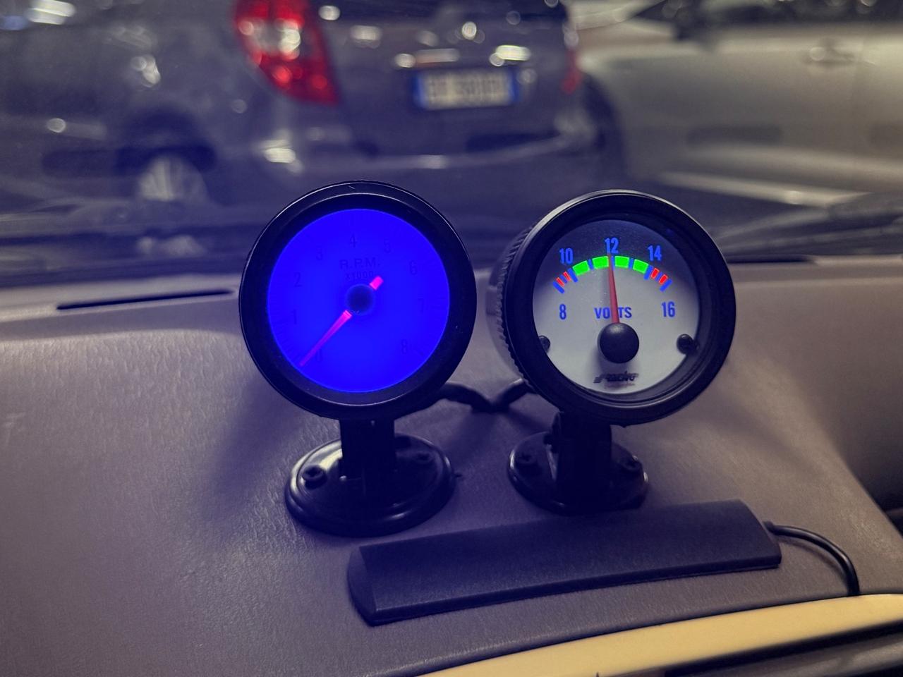 BELLISSIMA FIAT 600 ADATTA A NEOPATENTATI