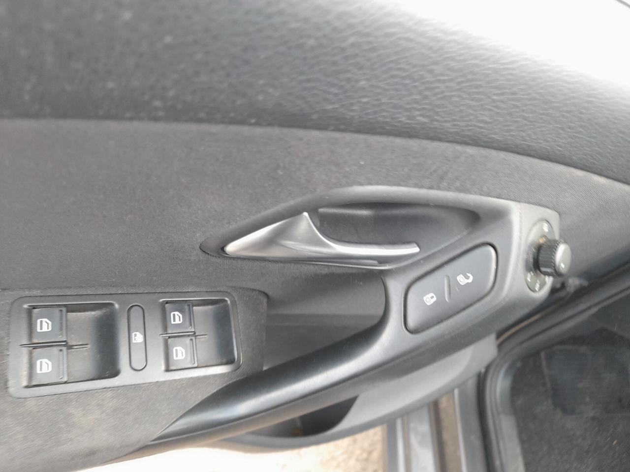Volkswagen Polo 1.4 5 porte Comfortline BiFuel