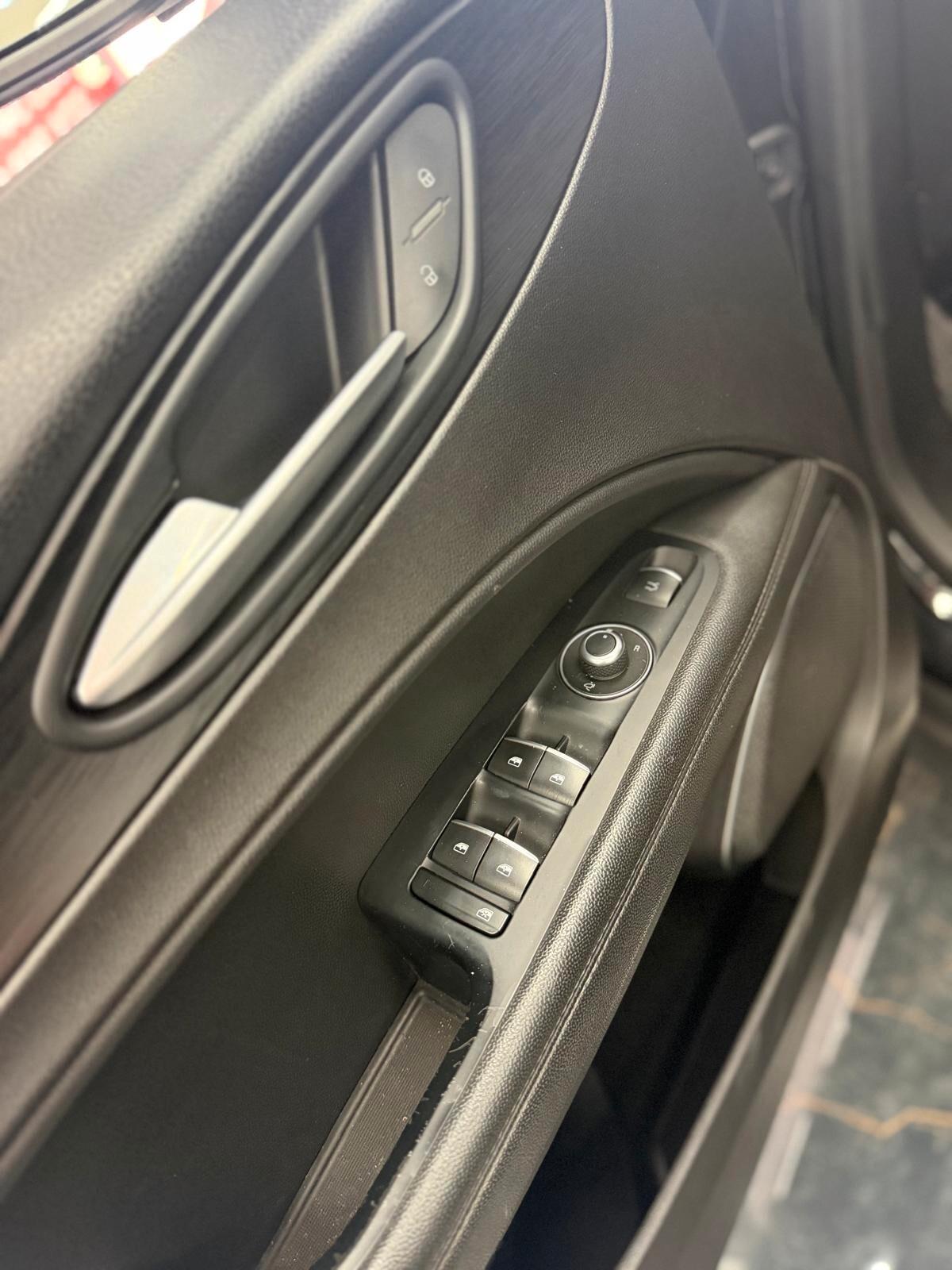 Alfa Romeo Stelvio 2.2 Turbodiesel 180 CV AT8 RWD Executive