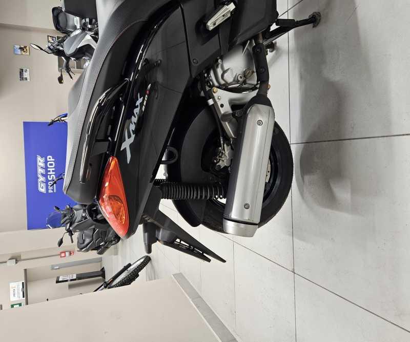Yamaha X-Max 250 - 2012