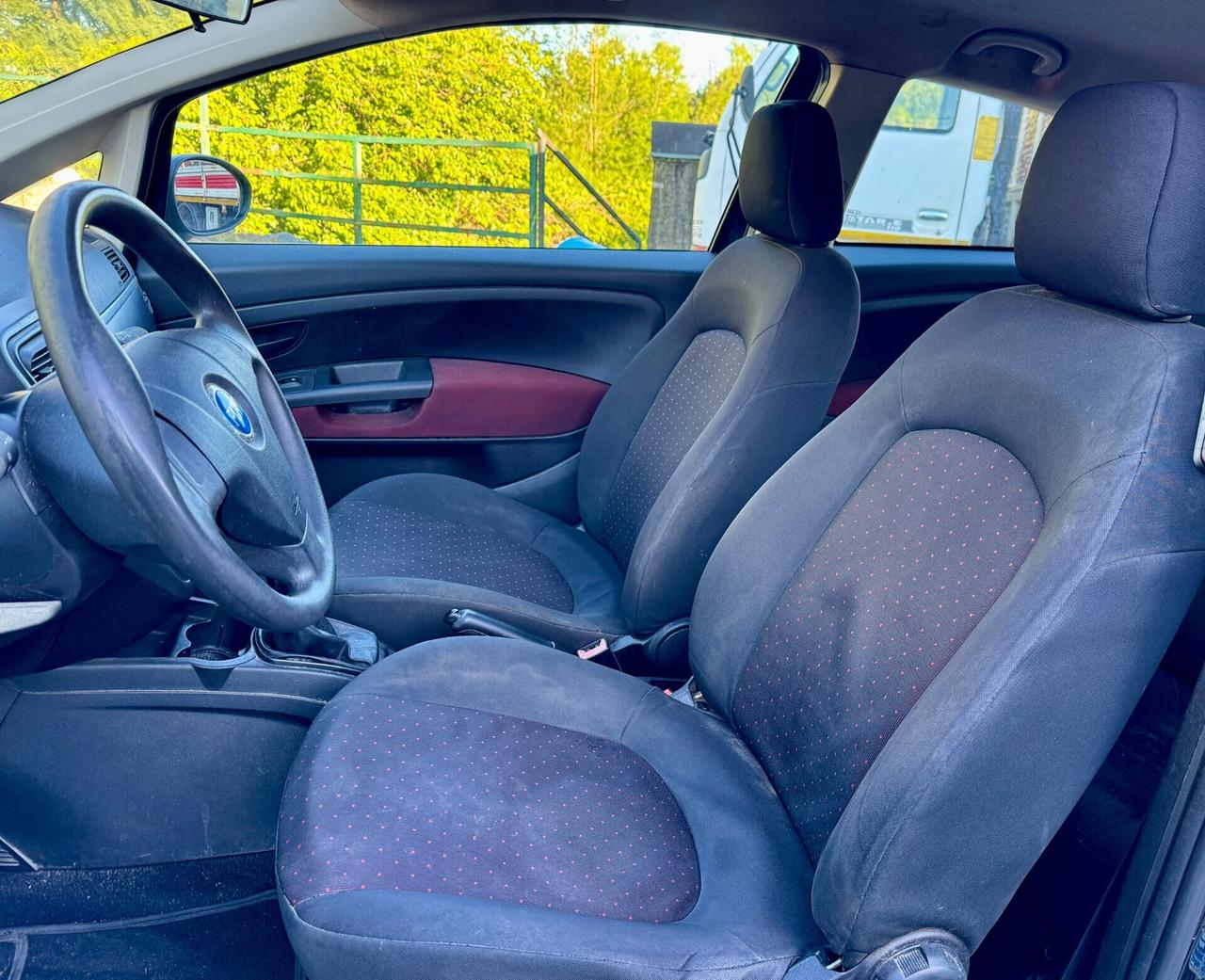 Fiat Grande Punto 1.3 MJT 75 CV commercianti