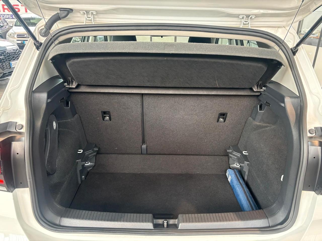 Volkswagen T-Cross 1.6 TDI SCR Advanced BMT