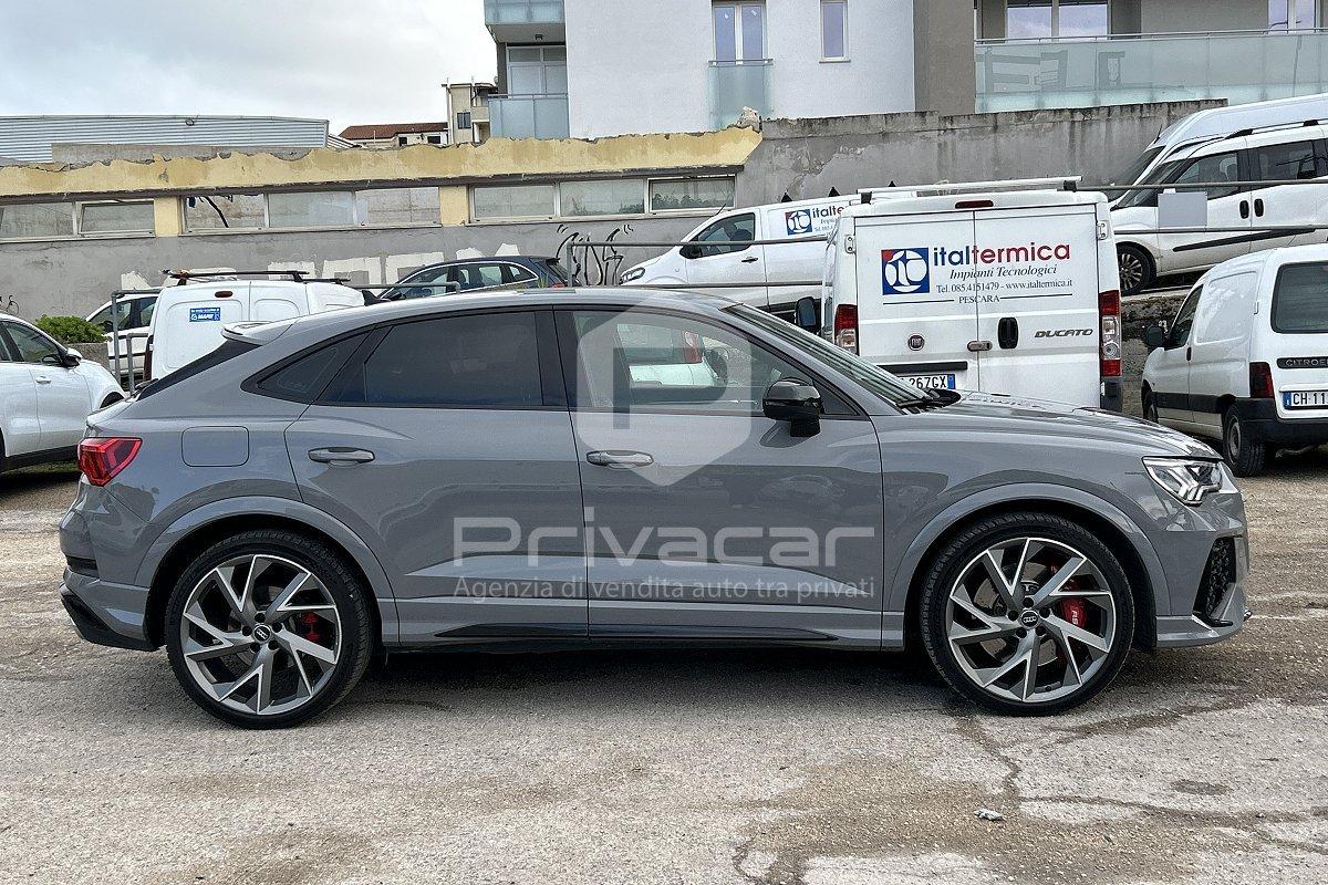 AUDI RS Q3 SPB quattro S tronic