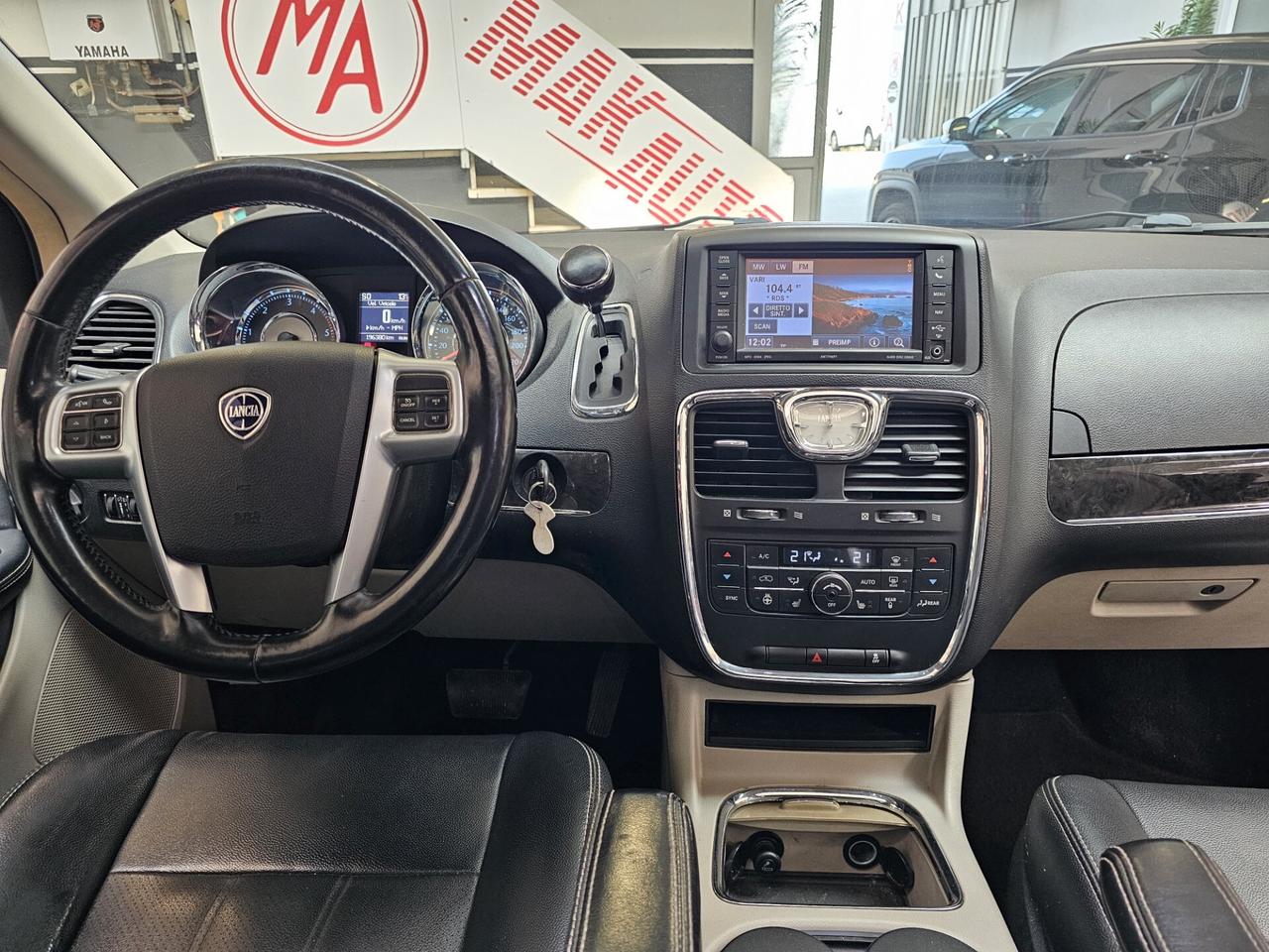 Lancia Voyager 2.8 Turbodiesel Platinum 163 CV