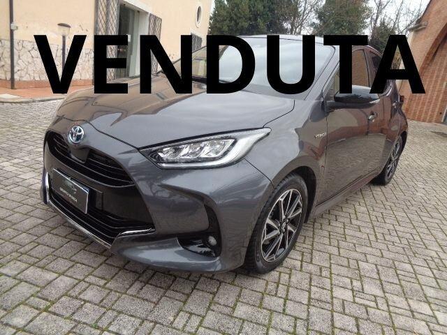 Toyota Yaris 1.5 Hybrid 5 porte Lounge NESSUN VINCOLO DI FINANZIAMENTO