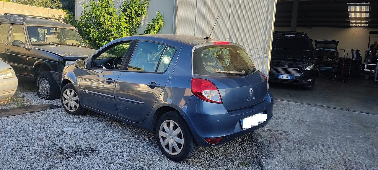 ranault clio 1.2 benzina ottime condizioni
