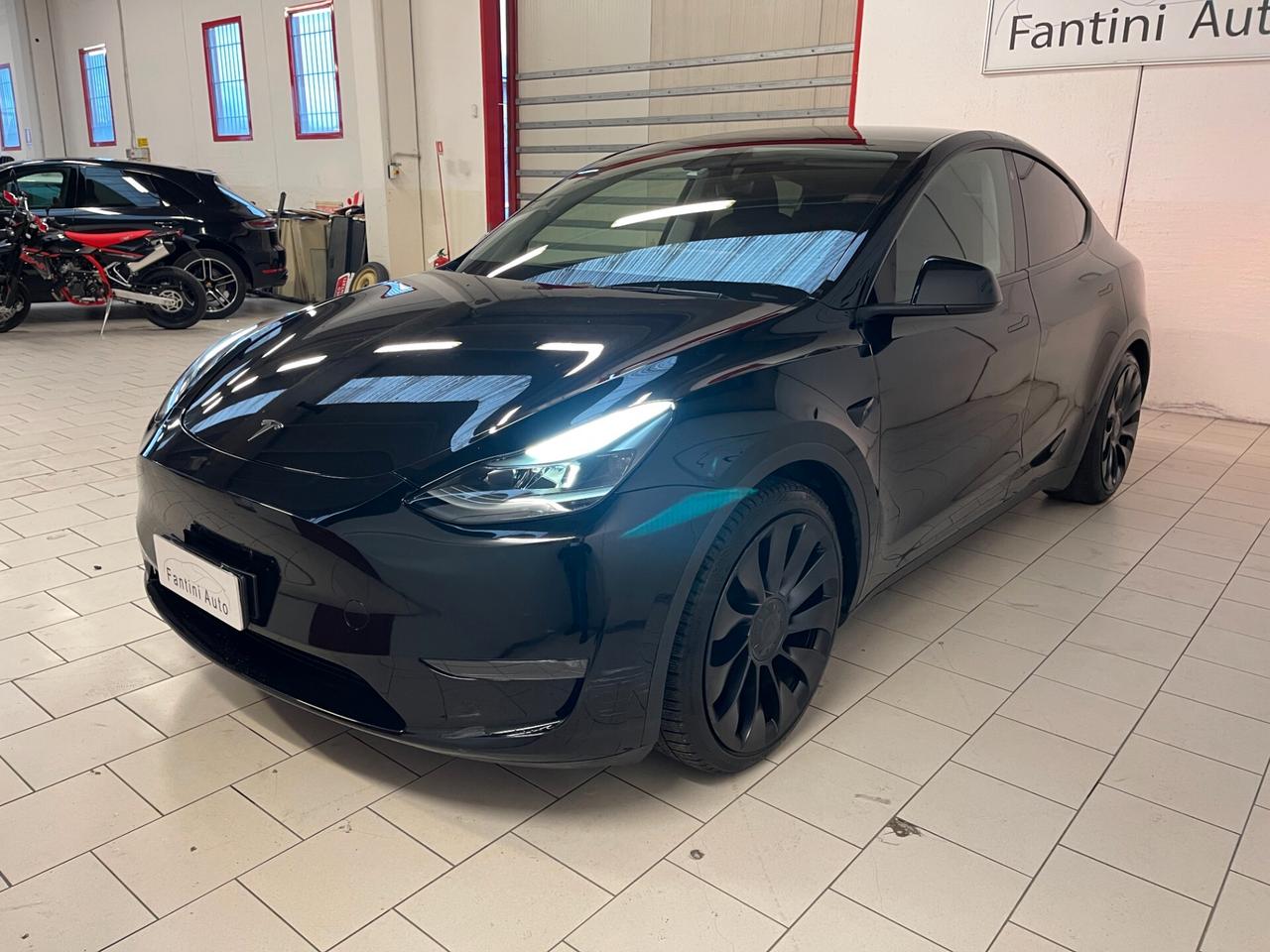 Tesla Model Y Performance Dual Motor awd-LEGGI SOTTO