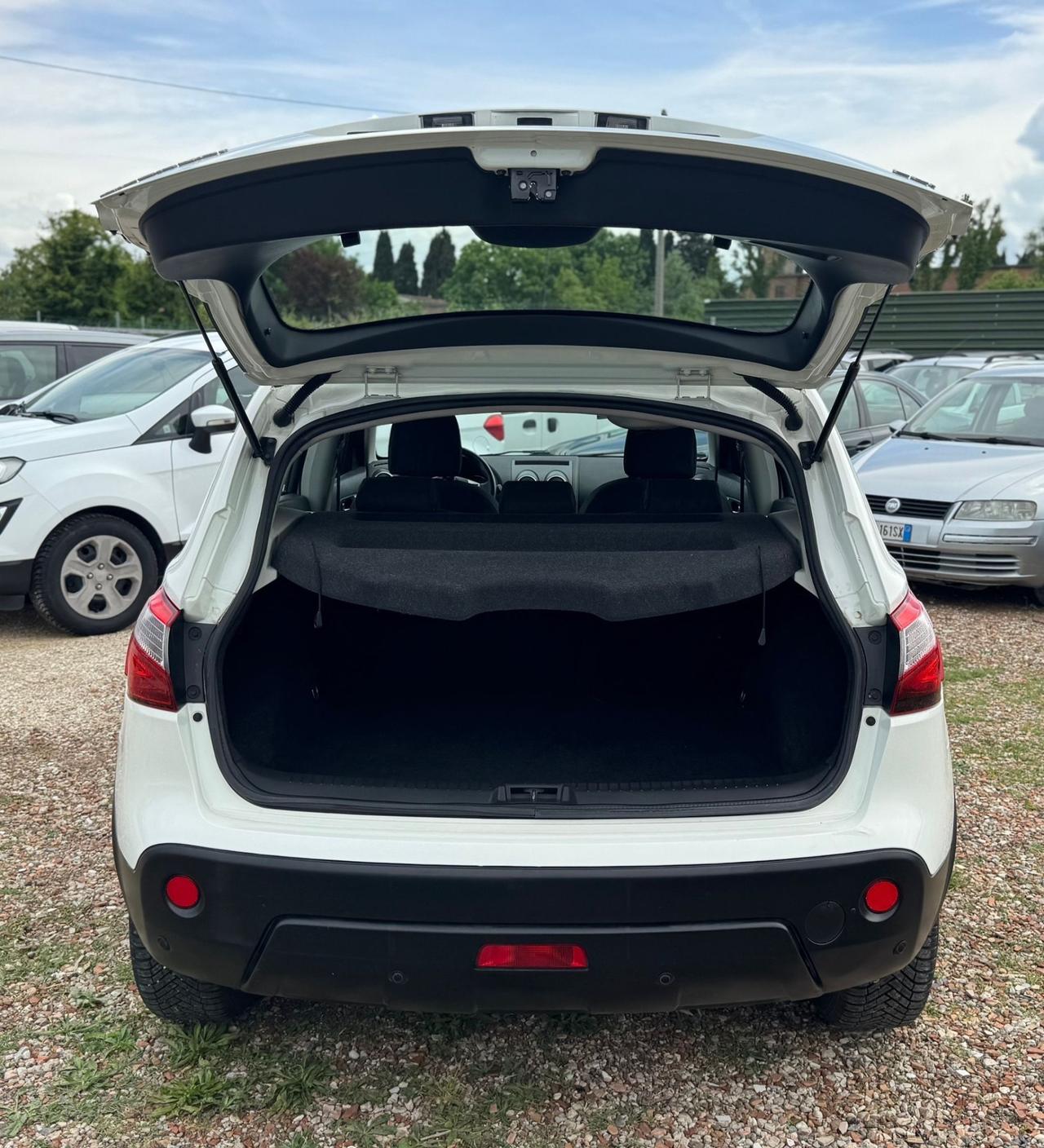 Nissan Qashqai 1.5 dCi DPF Tekna