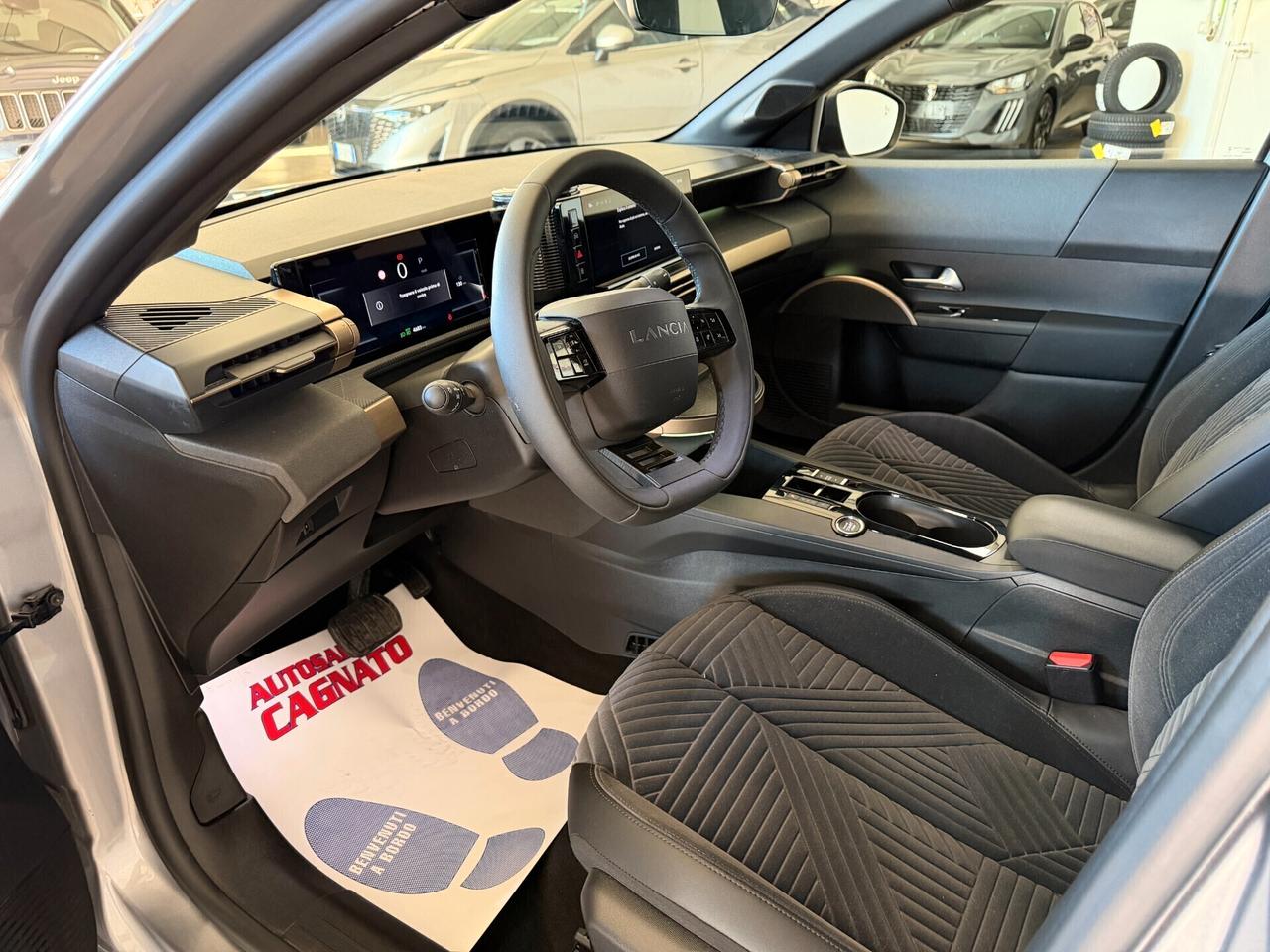 Lancia Ypsilon Hybrid e-DCT LX 2025 Km 4600 Fulloptional