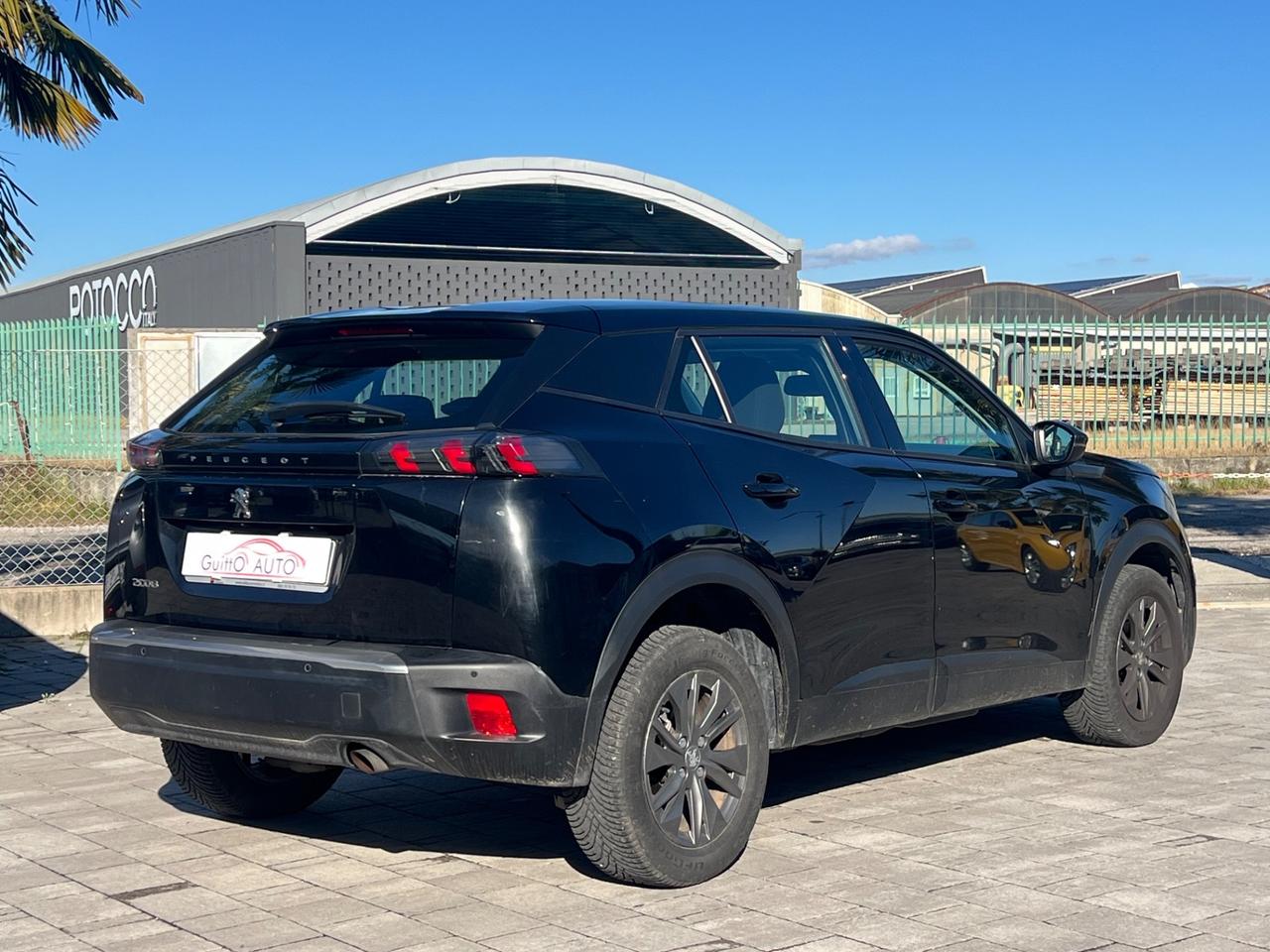 Peugeot 2008 PureTech 10 cv Active FINANZIABILE