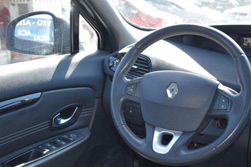 Renault Scénic 1.5 dCi 110CV EDC Dynamique