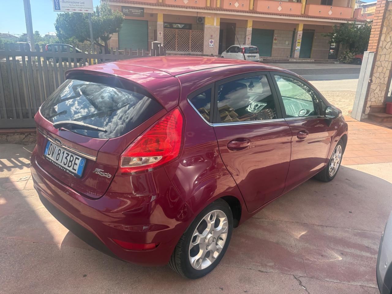 Ford Fiesta 1.4 3 porte Bz.- GPL Titanium