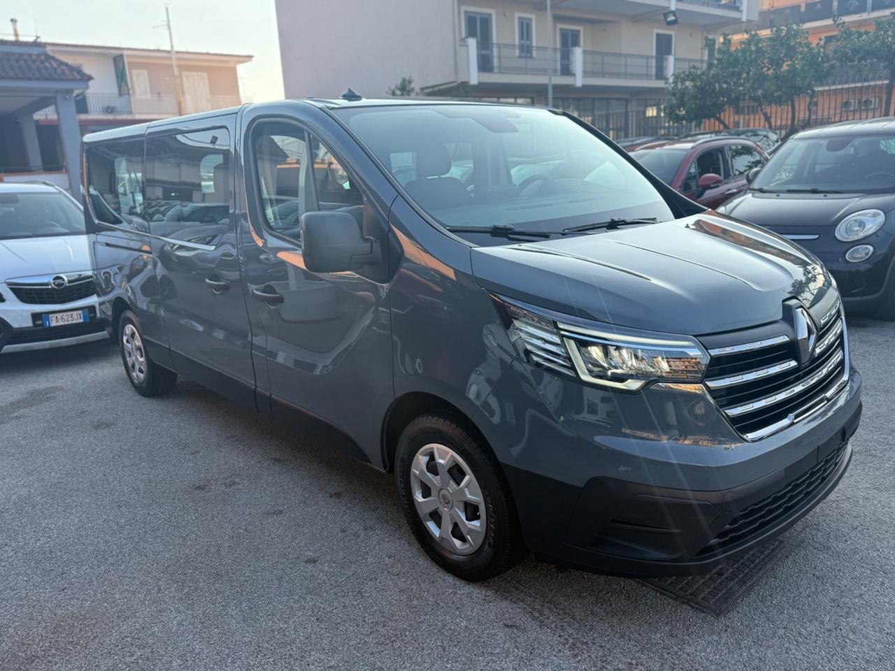 Renault Trafic BluedCi 150CV PL-TN 9 posti Pulmino