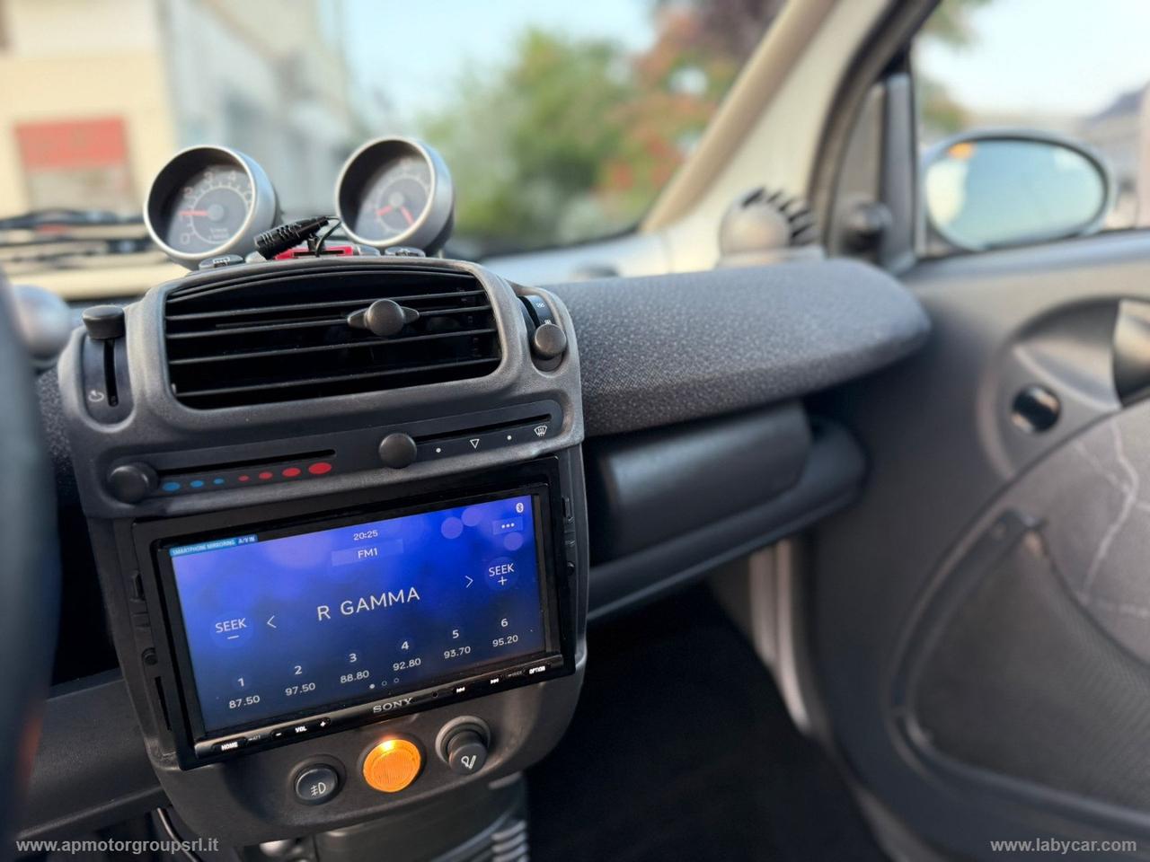 SMART fortwo 700CC coupé grandstyle