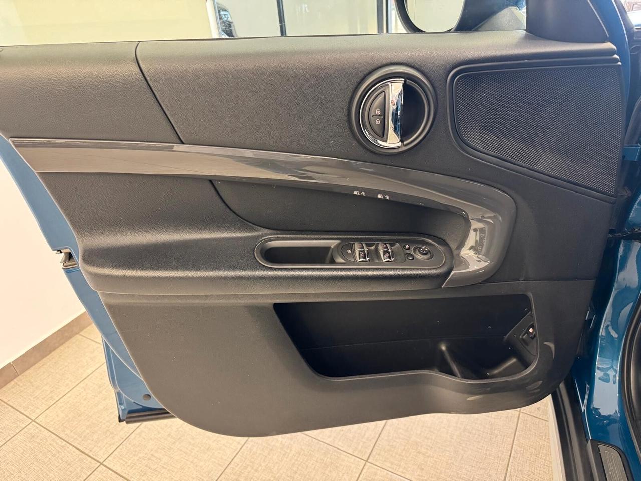 Mini Cooper SD Countryman 1.5 SE Hype ALL4 Automatica