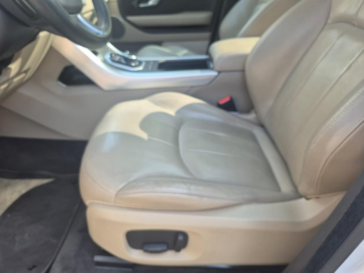 Land Rover Range Evoque 2.0 TD4 150 CV SE Dynamic