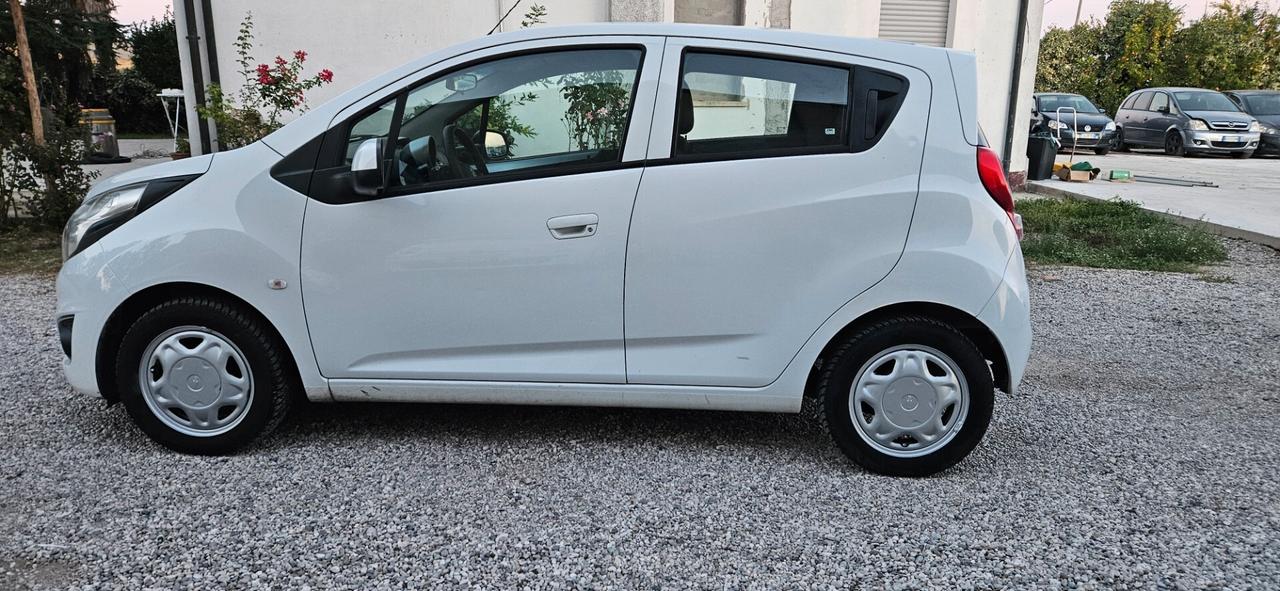 Chevrolet Spark 1.0 LT GPL