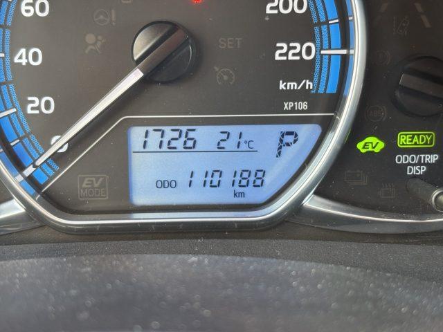TOYOTA Yaris 1.5 hybrid business