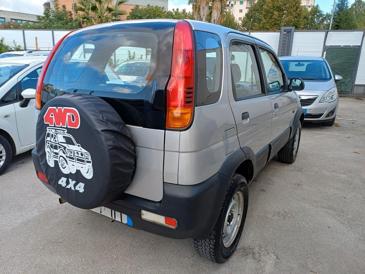 Daihatsu Terios 1.3 4X4 INTEGRALE - 2000