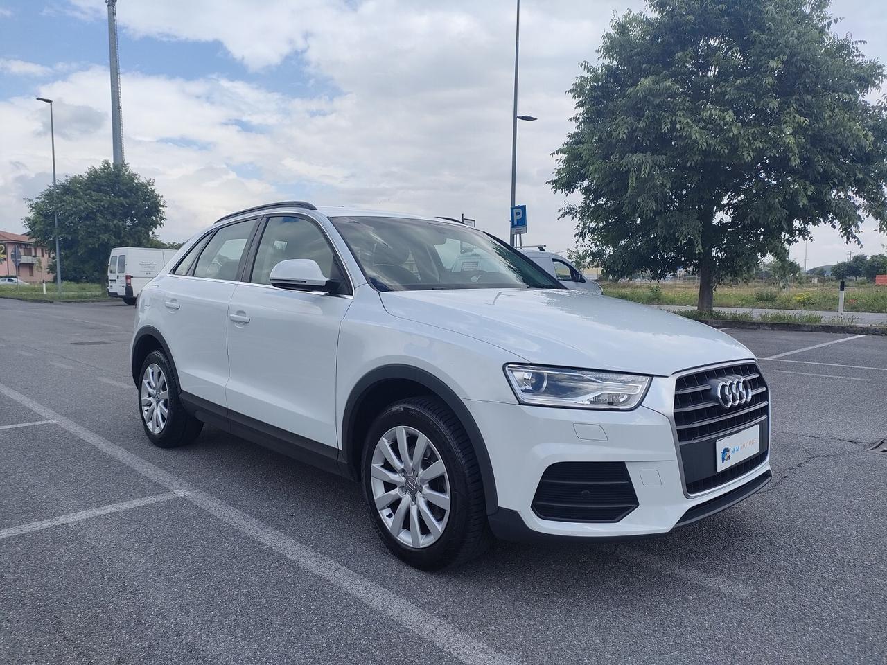AUDI Q3 2.0 tdi Business 150cv s-tronic