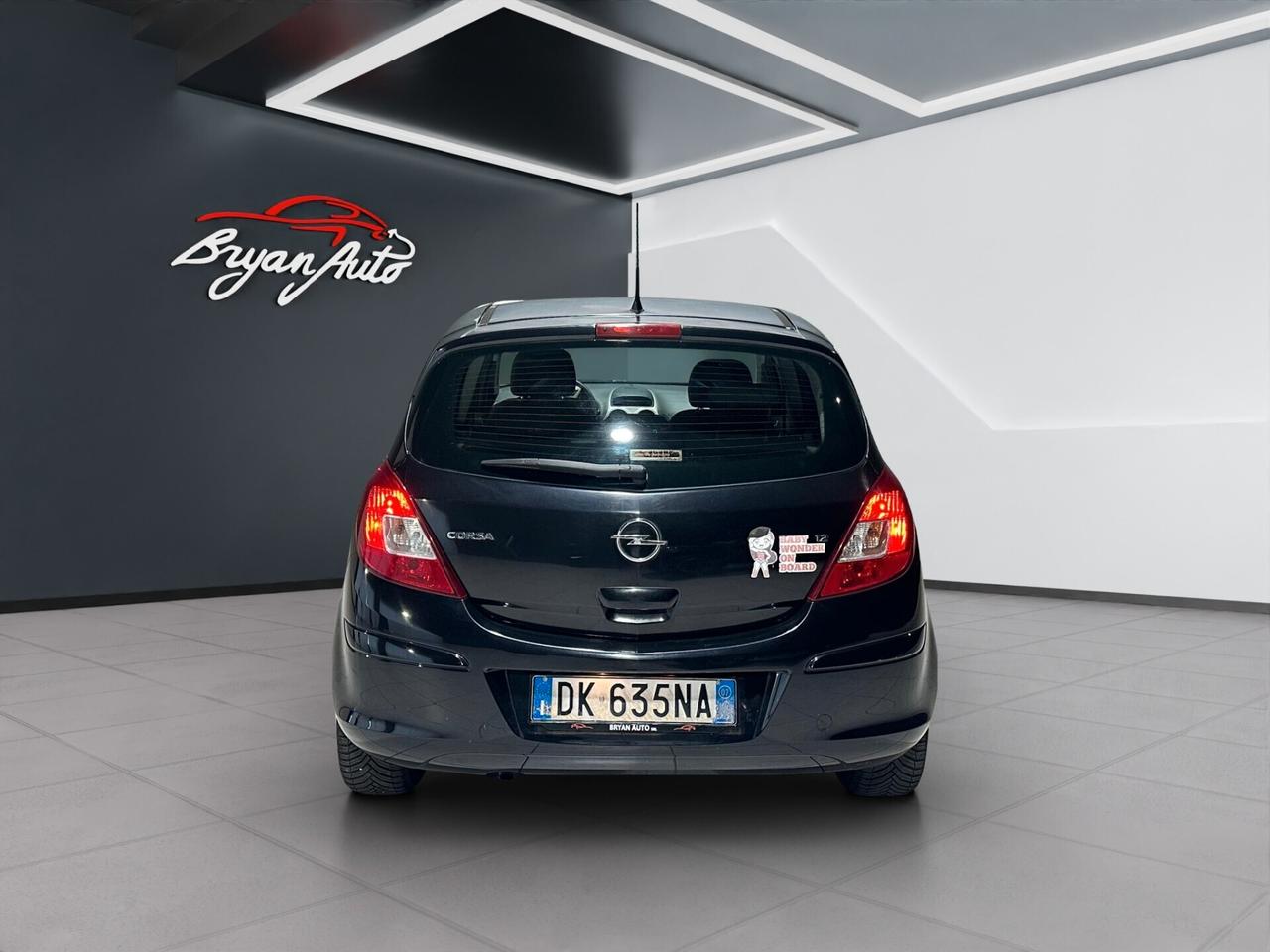 Opel Corsa 1.2 COSMO 5P GPL