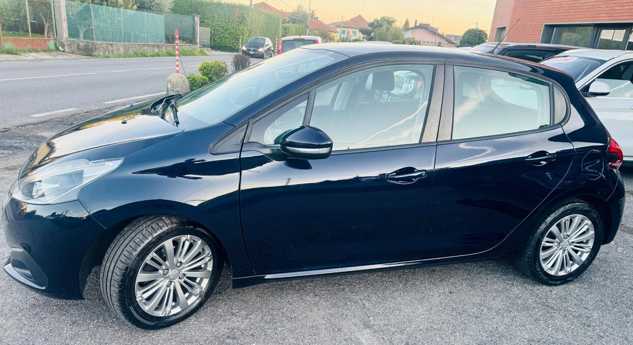 Peugeot 208 PureTech 82 Stop&Start 5 porte Allure