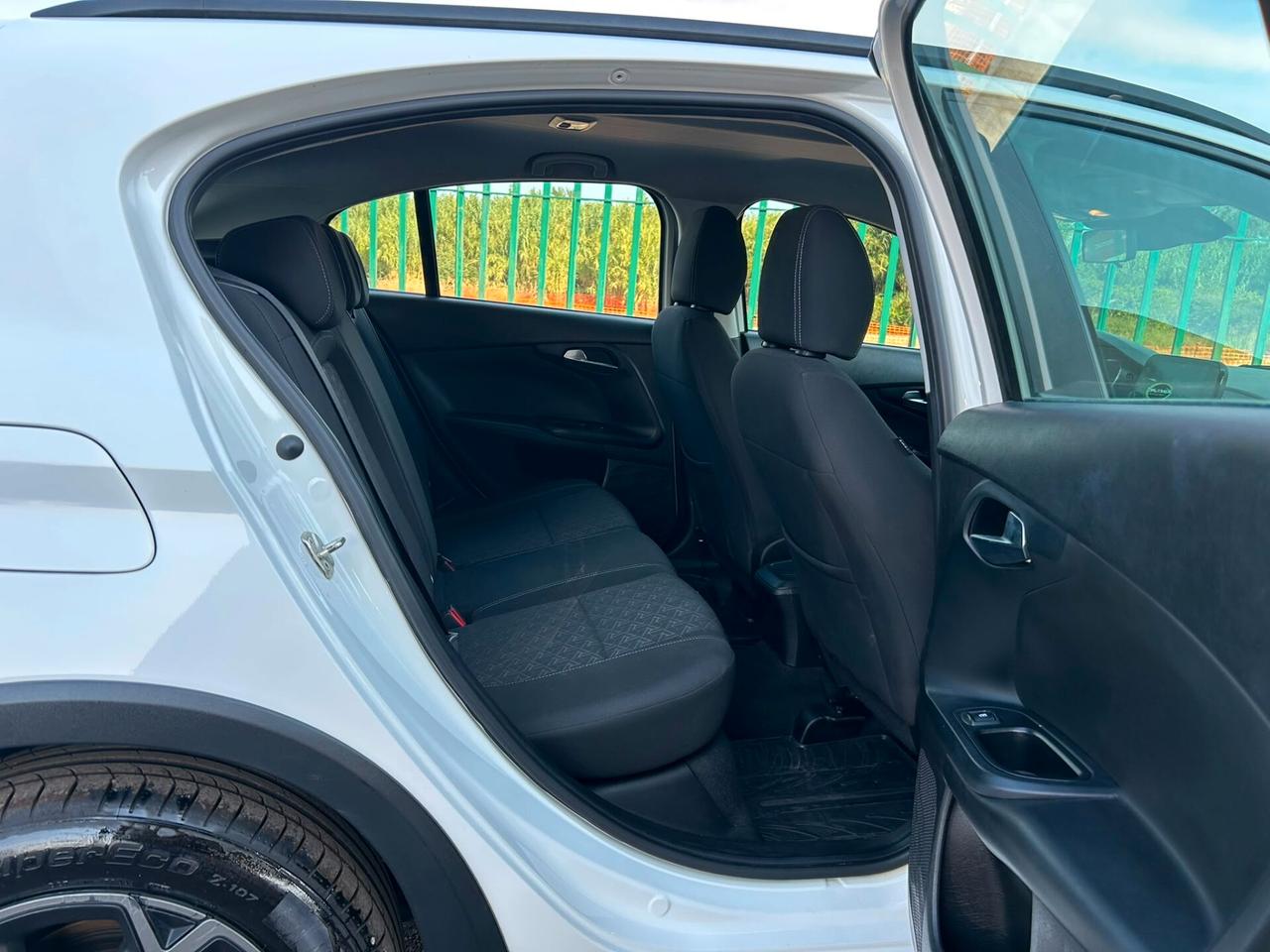 Fiat Tipo 1.6 Mjt S&S 5 porte Cross