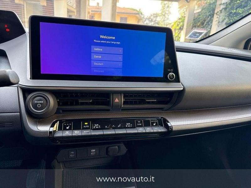 Toyota Prius Plug-in Hybrid Lounge