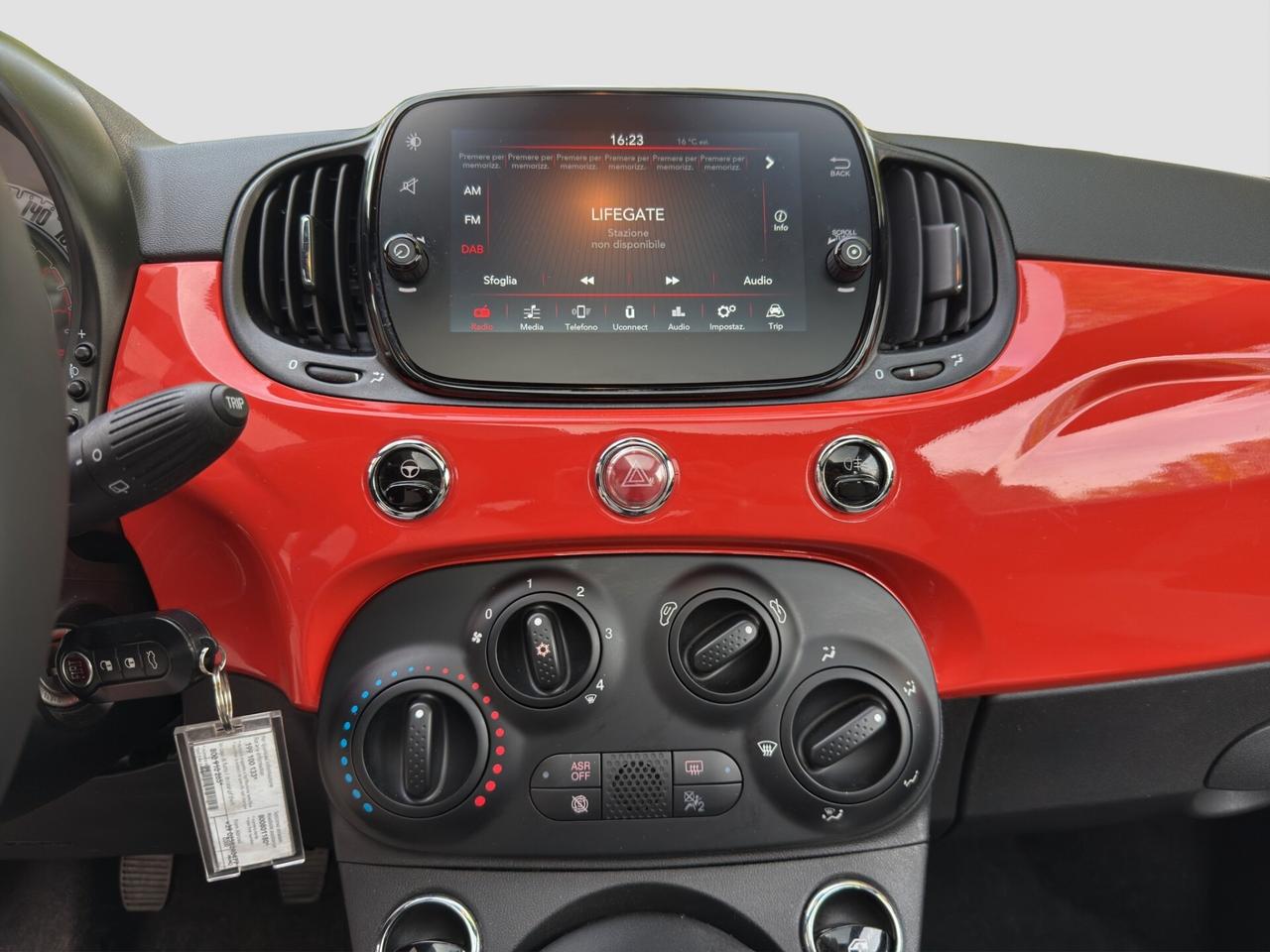 Fiat 500 1.0 Hybrid Dolcevita