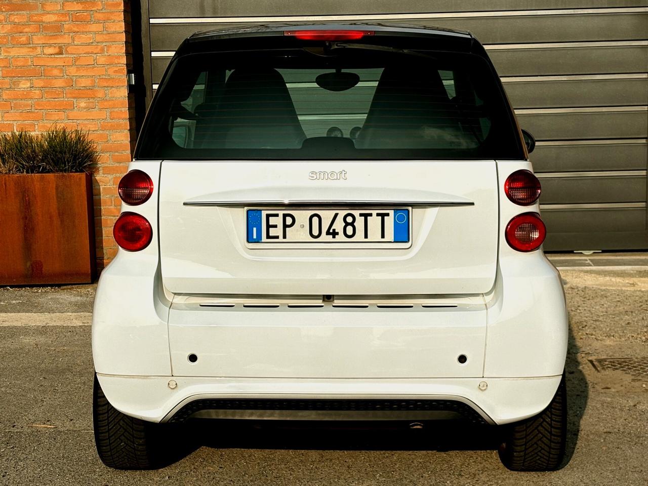 SMART FORTWO 1.0 benz-129.000km-Garanzia-2013
