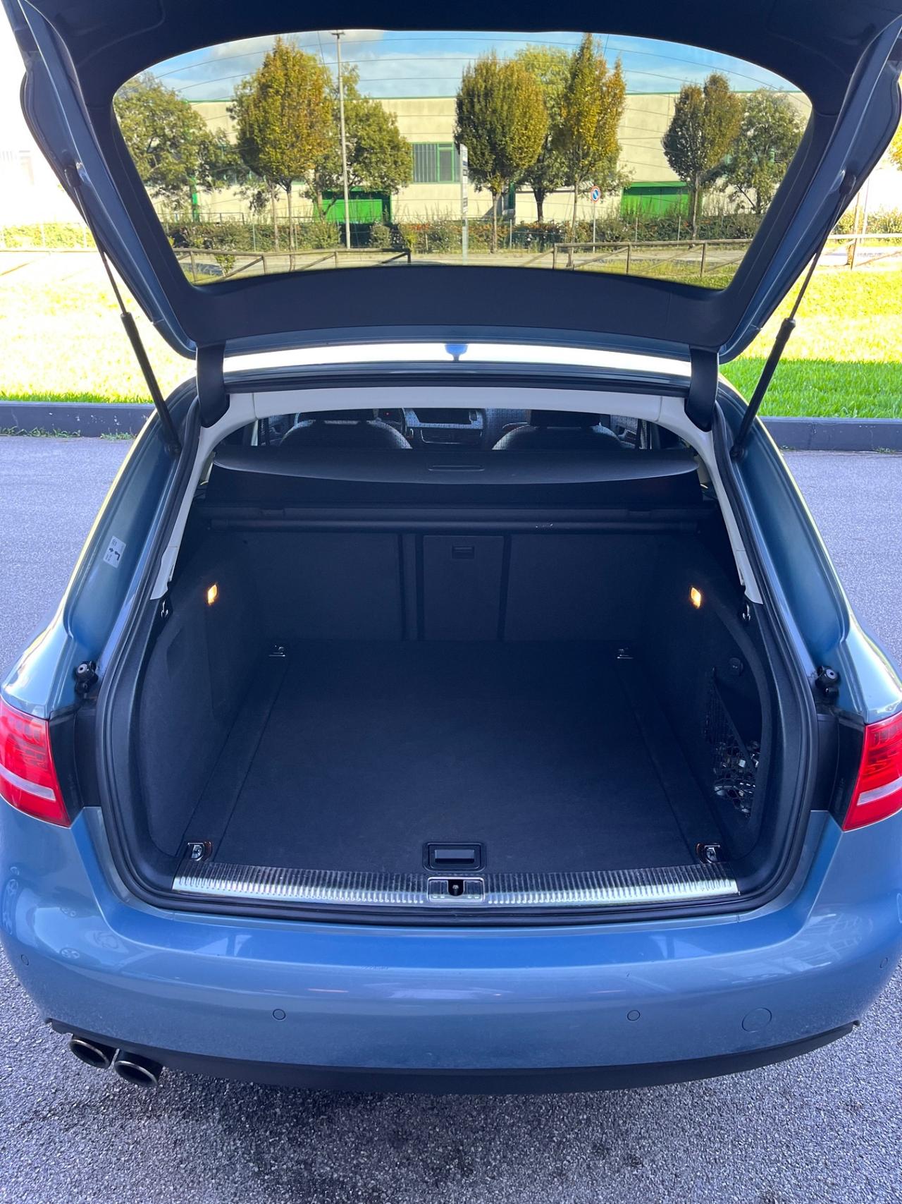 Audi A4 120CV