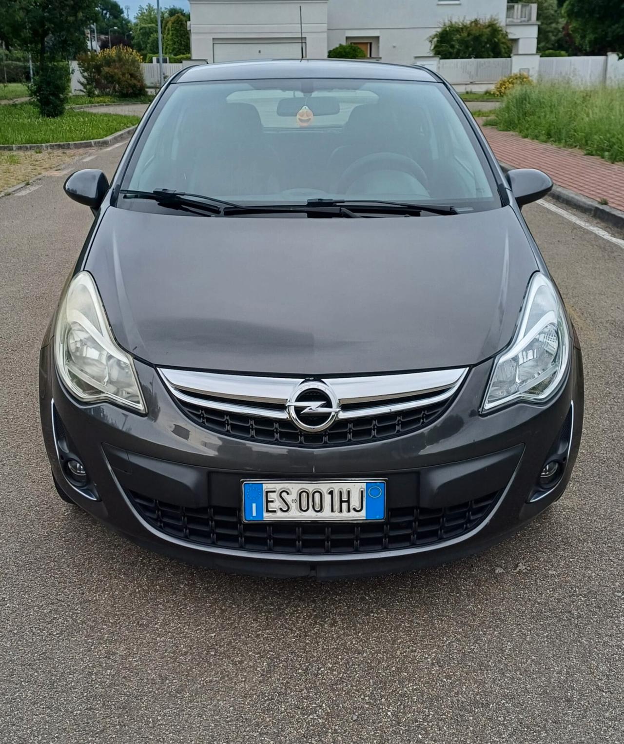 Opel Corsa 1.2 85CV 3 porte GPL-TECH b-color