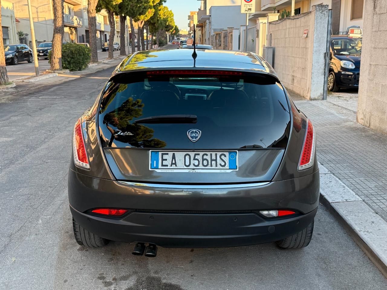Lancia Delta 1.9 MJT Twinturbo Platino - 2010