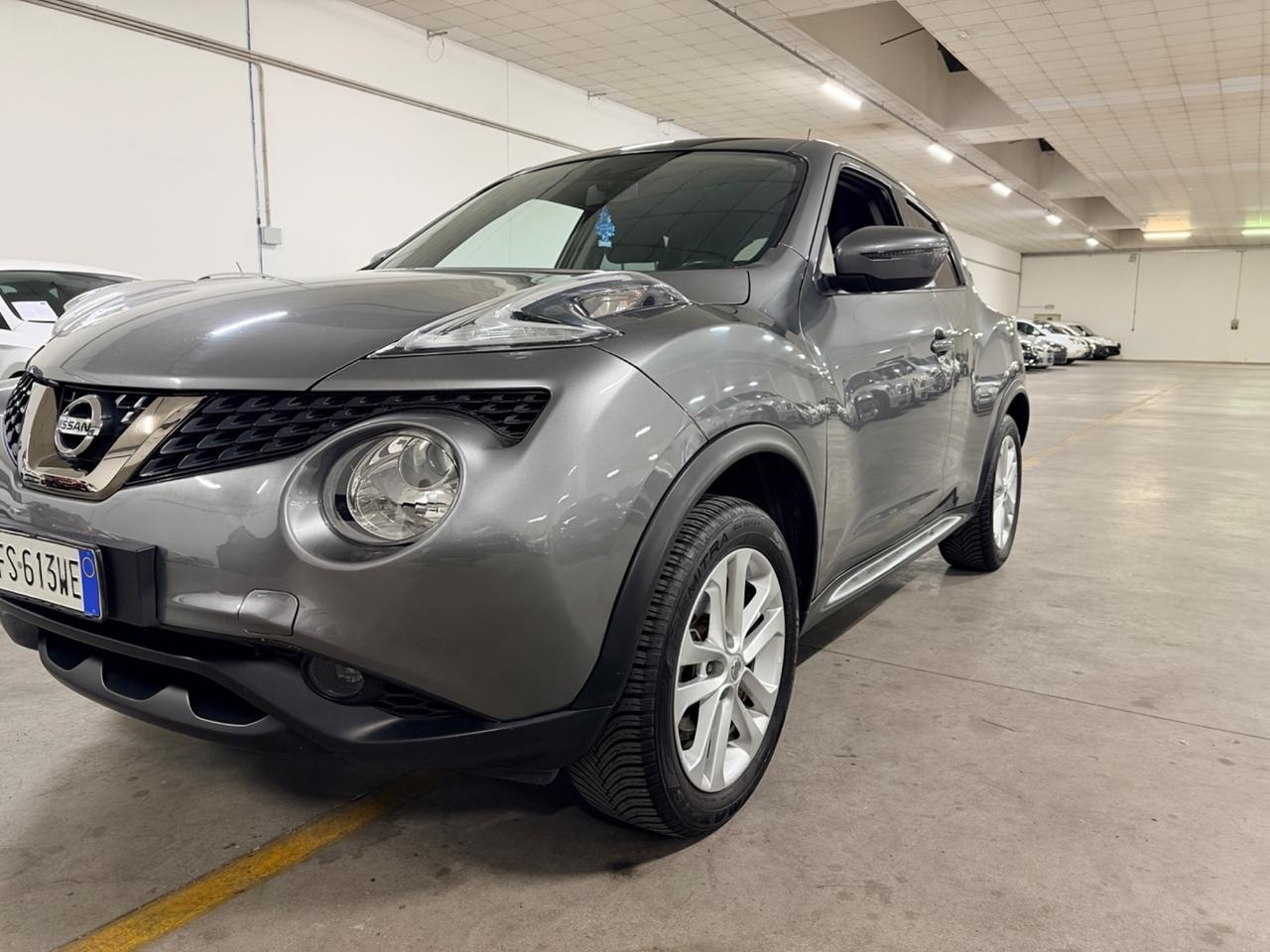 Nissan Juke 1.6 GPL Acenta