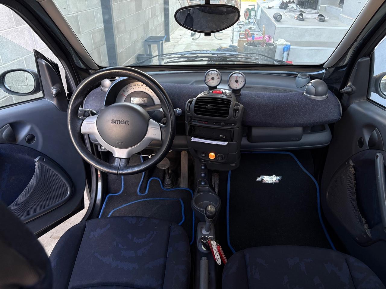 Smart ForTwo 700 coupé pure (37 kW)