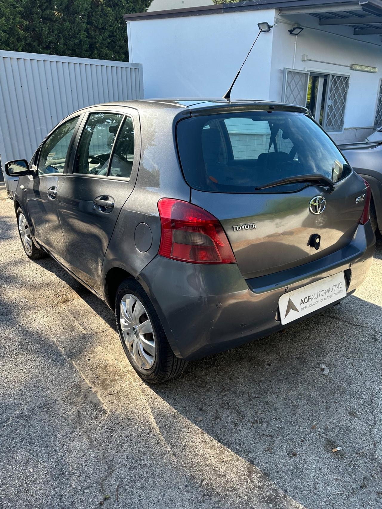 Toyota Yaris 1.4 D-4D 5 porte Navi